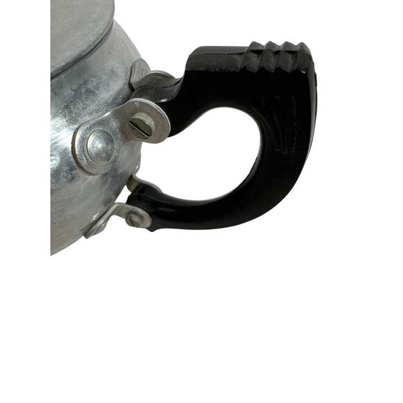 Vintage '50s N C Joseph Ltd. Stratford On Avon J106A Aluminum Hammered Teapot - Picture 10 of 10